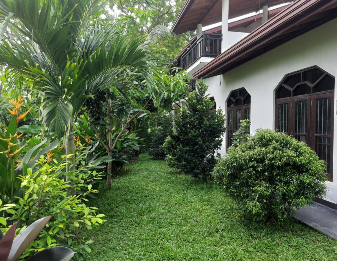 Tamarind Blue Otel Tangalle Dış mekan fotoğraf