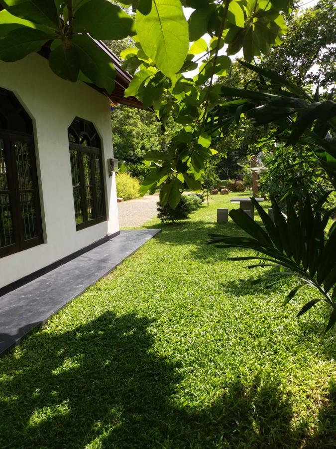 Tamarind Blue Otel Tangalle Dış mekan fotoğraf